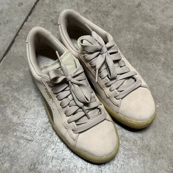 Puma Suede Sneakers Shoes - Picture 2 of 5